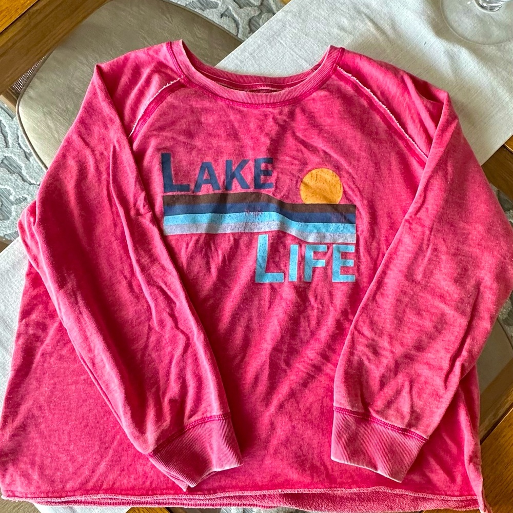 Lake life sweatshirt - xl